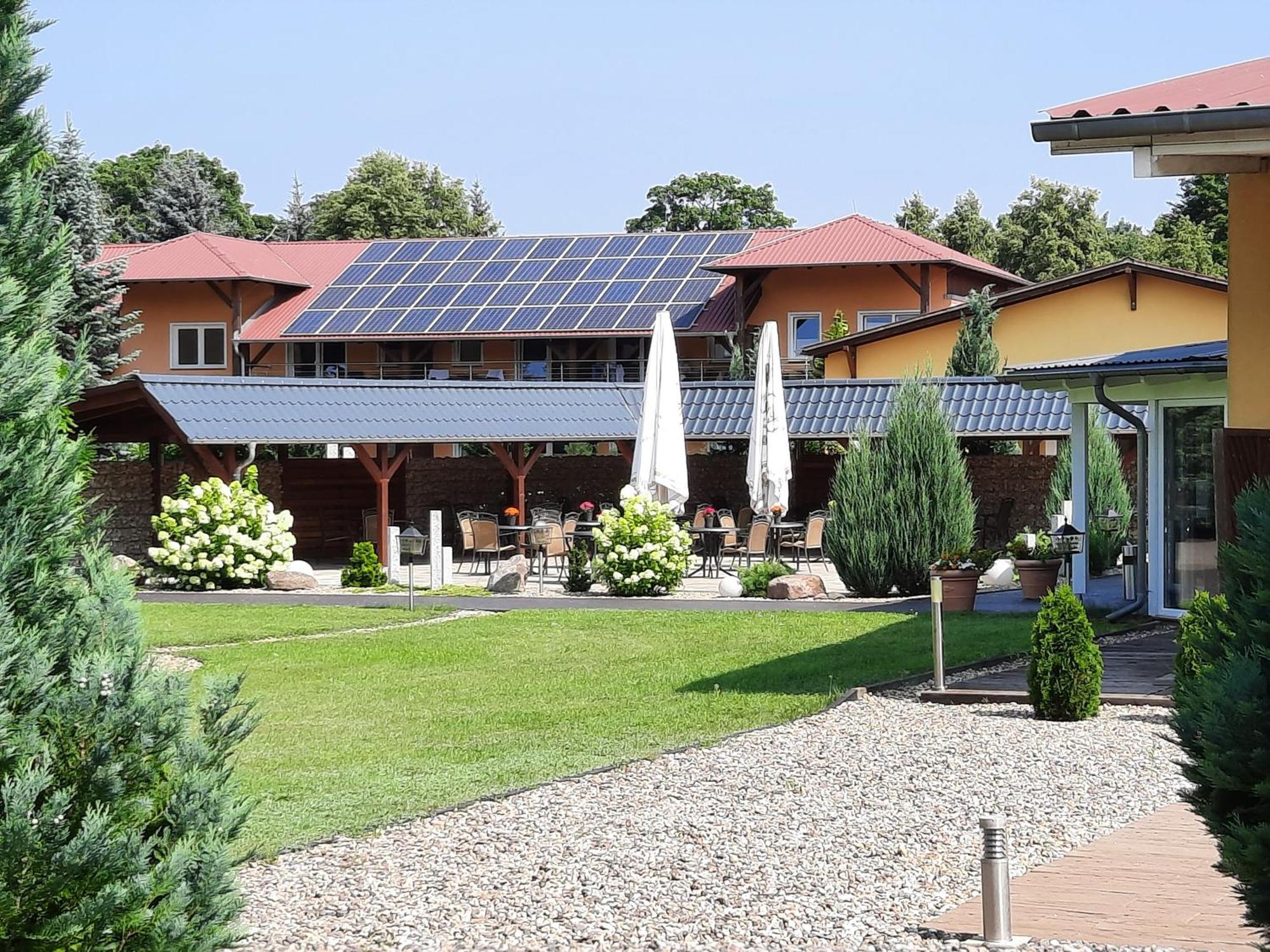Spreewaldhof Romantik - Hotel Garni Neu Zauche エクステリア 写真