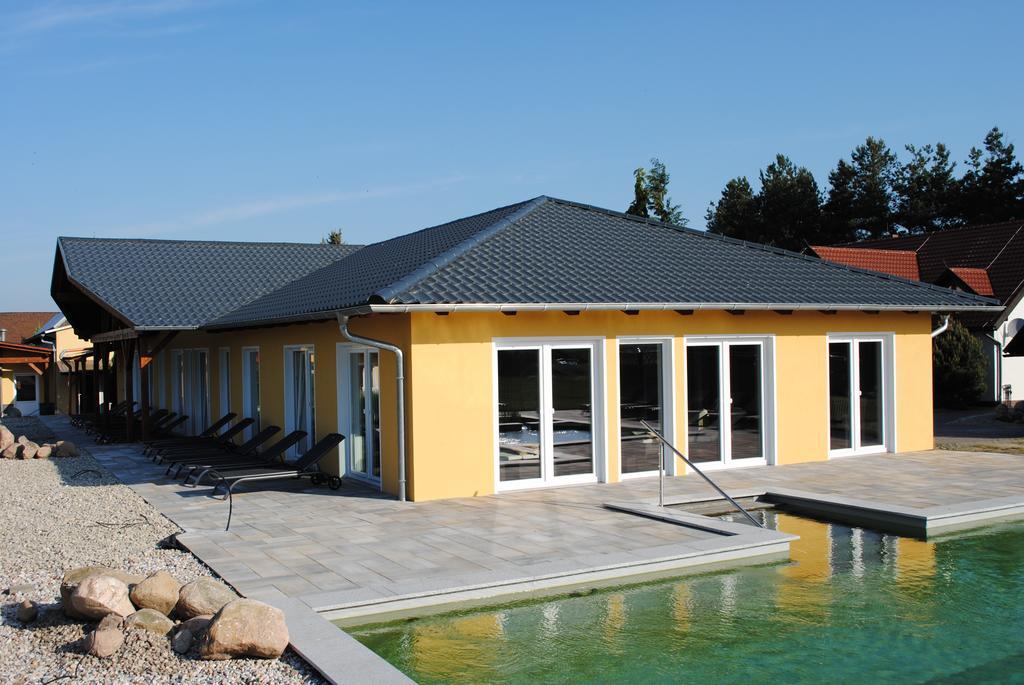 Spreewaldhof Romantik - Hotel Garni Neu Zauche エクステリア 写真